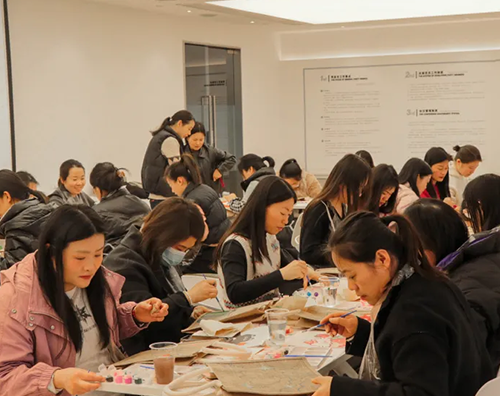 婦女節 | 愿所有女性都做飛鳥(niǎo)